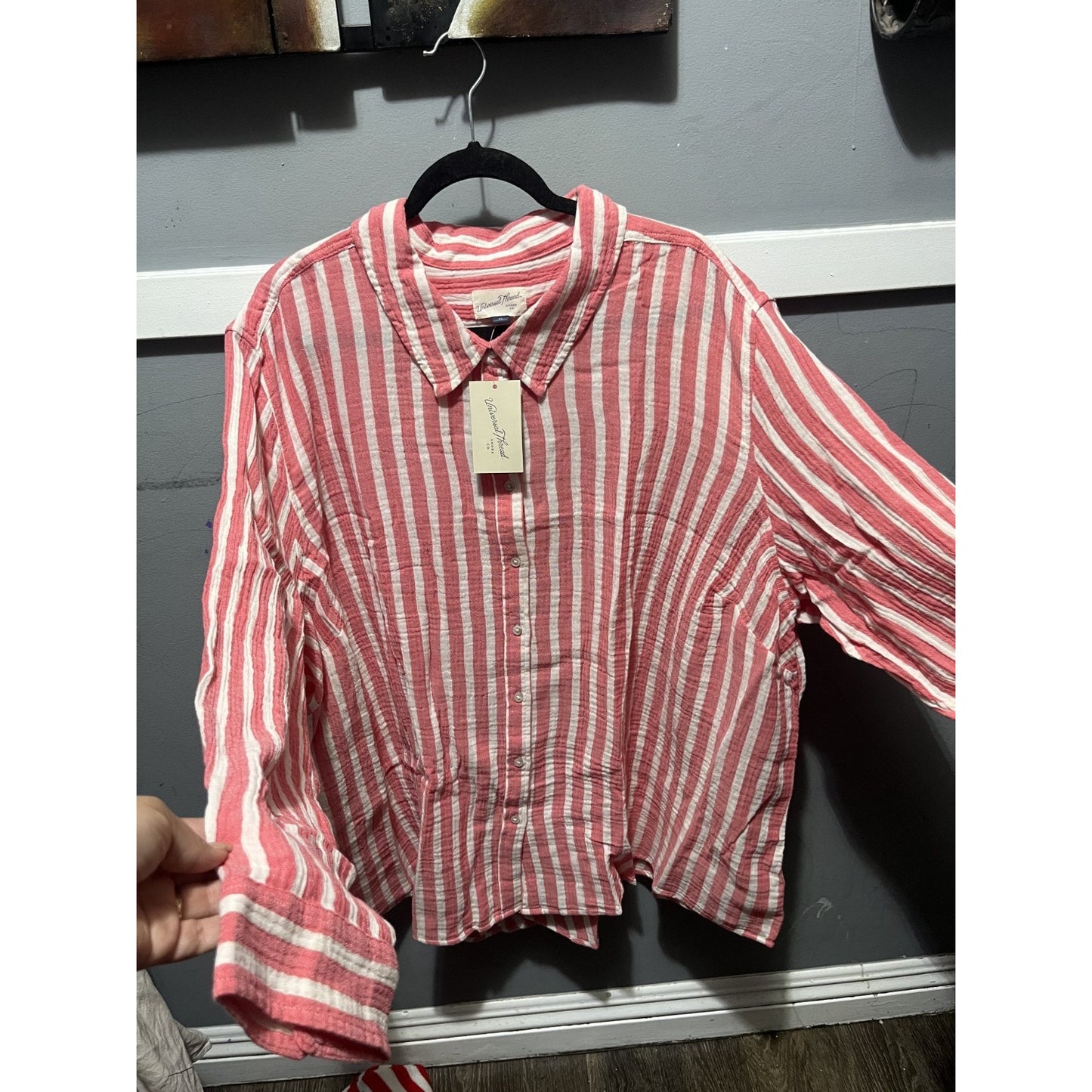 Universal Thread Pink & White Striped Boyfriend Button Down Shirt 4X NWT