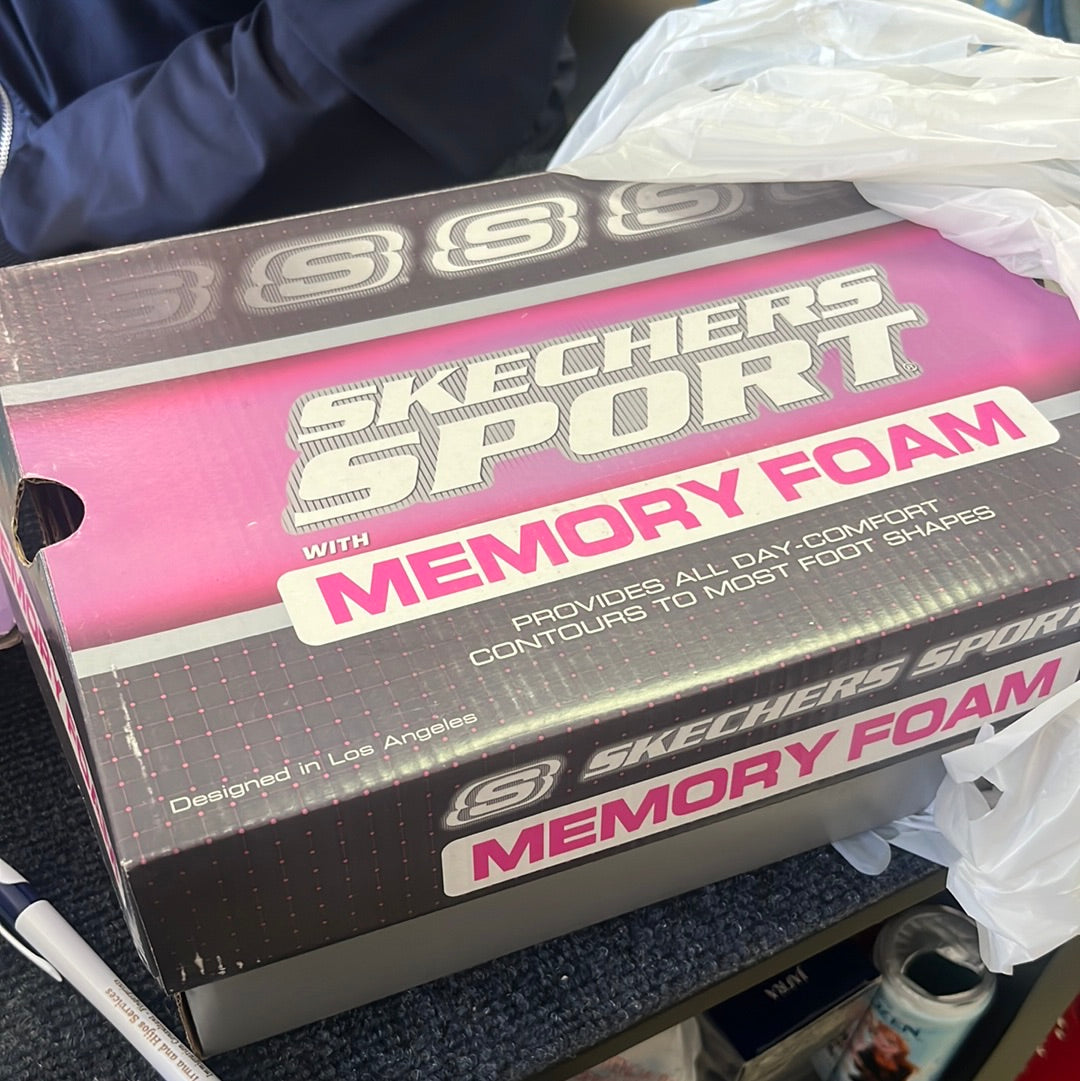 Tenis skechers sport