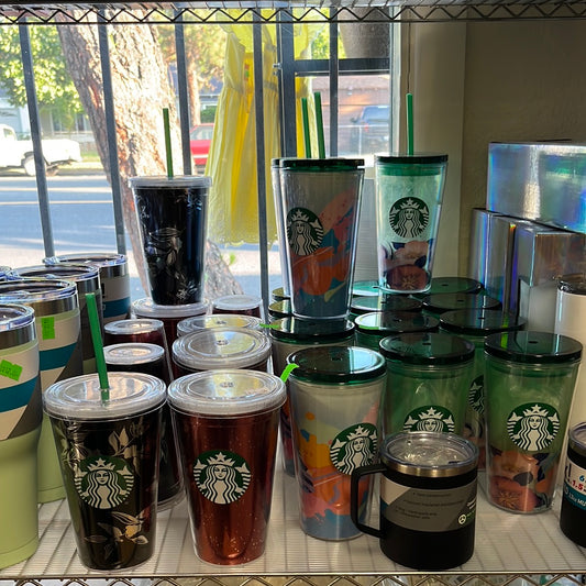 Sturbucks cup cold beverages/vaso de bebidas Frias