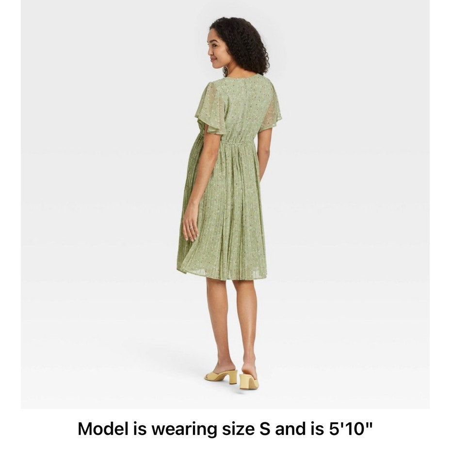Flutter Short Sleeve Pleated Chiffon Maternity Dress  Ingrid & Isabel™ S